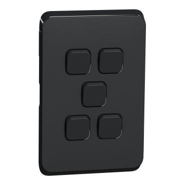CLIPSAL ICONIC EXTRA BLACK 5 GANG SKIN 3045C-XB