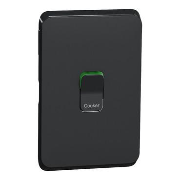 CLIPSAL ICONIC EXTRA BLACK 45A COOKER SWITCH SKIN 3041/45C-XB