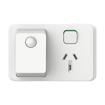 CLIPSAL ICONIC VIVID WHITE NIGHT WALK SENSOR LIGHT MOTION ACTIVATED 3025NW-VW